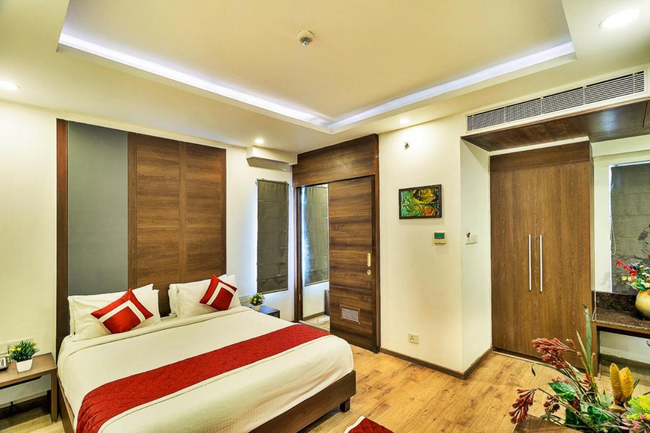 Jagadish Brigade Hotel Bangalore Exterior foto